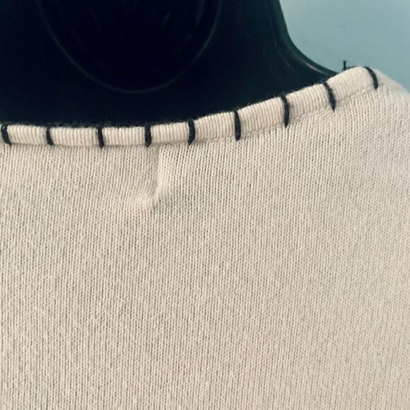 White Stag Boho Cream Floral Embroidered Knit Sweater Top. Size Large - Picture 8 of 11